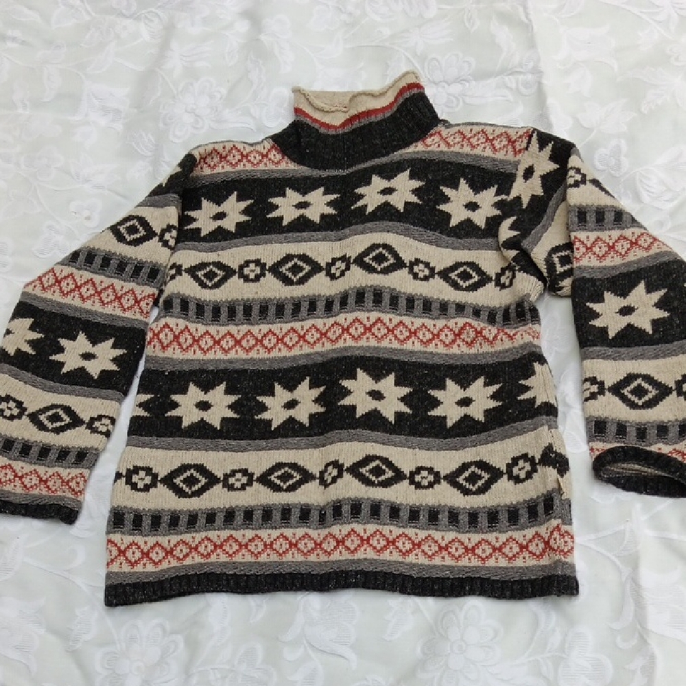 Vintage Quest Sweater